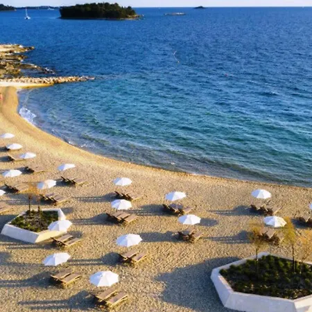 Perla Blue Sea View Villa Vila *
